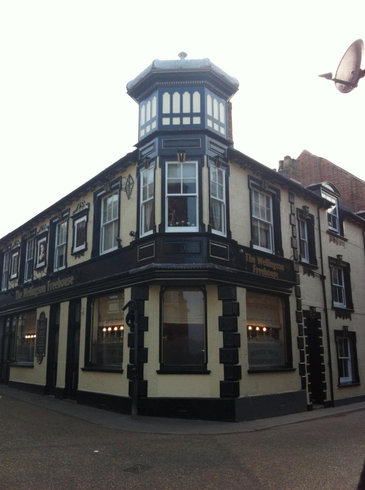 The Wellington Pub Cromer Eksteriør bilde